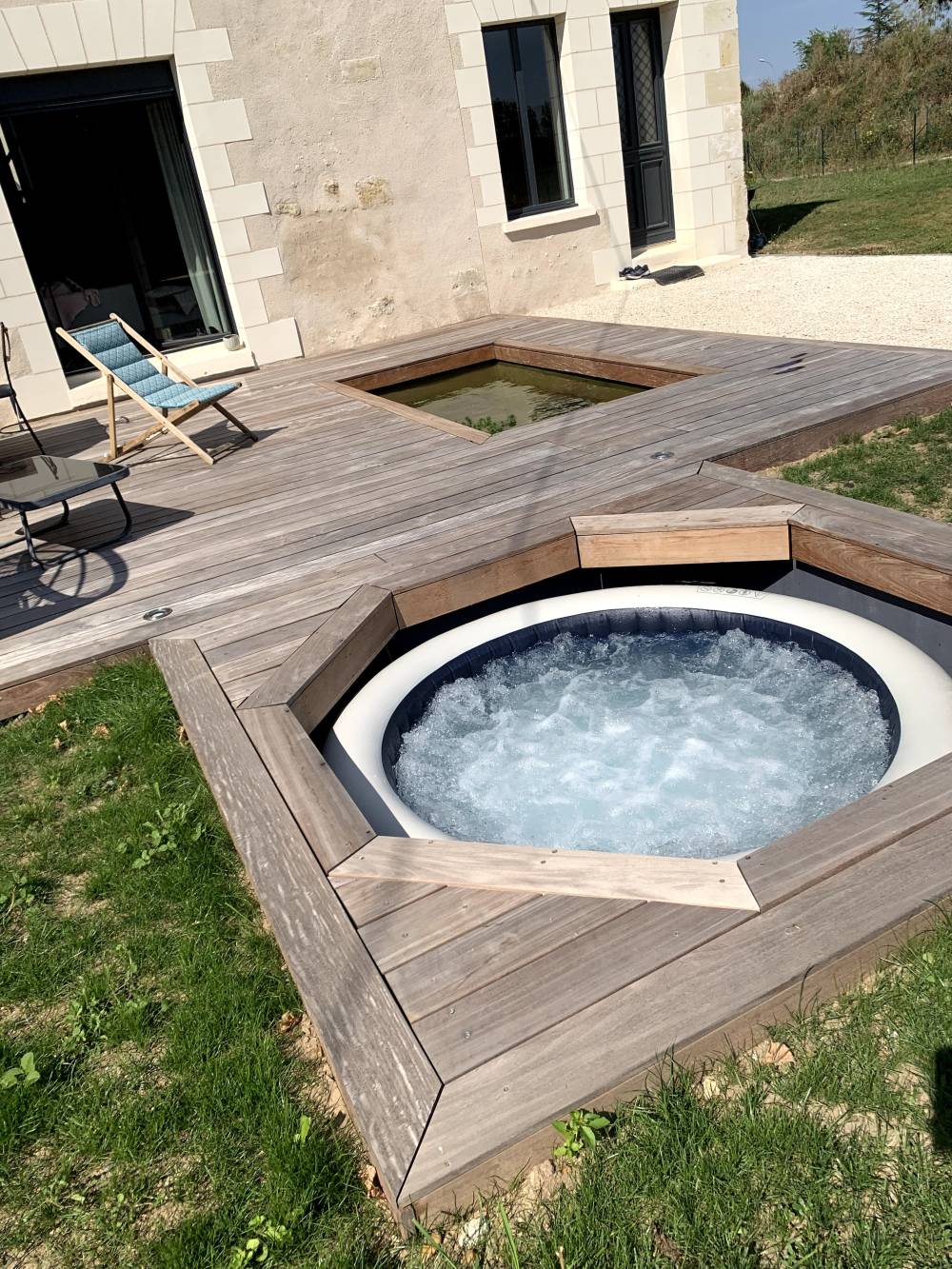 Jacuzzi extérieur